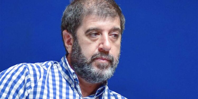 «Entiendo el nerviosismo del gobierno, 7 encuestas consecutivas dan al FA por encima del 42%»