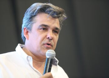 “Raffo tiene los requisitos que advierto se requieren para el abordaje de los desafíos que plantea el siglo XXI” 