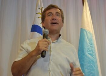 ‘‘Si soy intendente, me comprometo a dar una solución al tránsito en los primeros meses’’