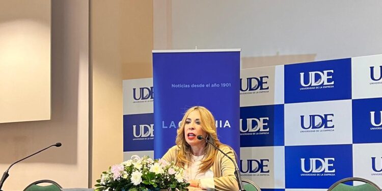 ¡ A decir verdad ! mes aniversario123 de La Colonia