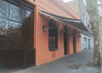 Reabrió el icónico restaurante “El Túnel”