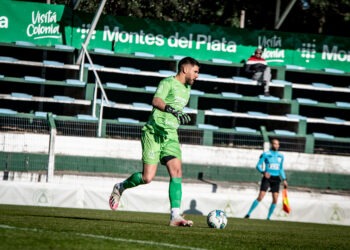 Hoy juega Plaza Colonia vs Cerrito
