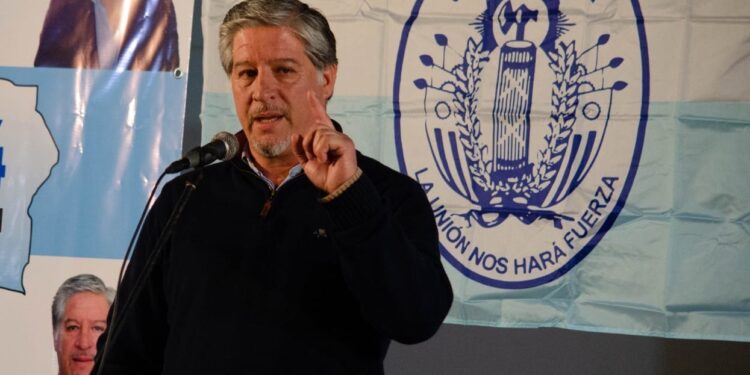 Fernando Colman «una gran parte de los dirigentes de Colonia, Tarariras y el 100% de la zona Este del Departamento nos desvinculamos de la lista 33904 y seguimos apoyando a Moreira «