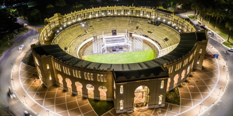 El impacto de la Plaza de Toros como pilar del desarrollo turístico en Colonia