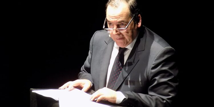 Lectura imprescindible: ‘‘La Gran Farsa’’ un libro sobre los Tupamaros