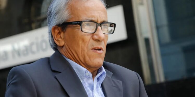 Juan Castillo defiende legitimidad del régimen de Maduro