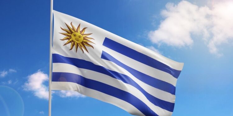 Primera Constitución de la República