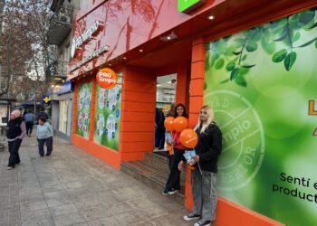 Inauguración del nuevo local de ProLimpio en Colonia