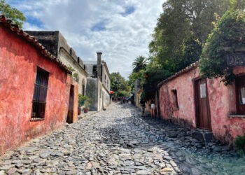 Avances en la preservación de la Calle de los Suspiros: Un proyecto conjunto por el Patrimonio