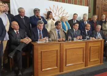 Denuncia penal por presunta corrupción en la compra millonaria de la estancia María Dolores