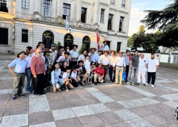 Solidaridad en marcha: El primer Chasque por la Teletón en Uruguay