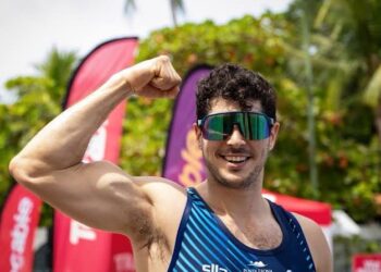 Marcos Sarraute se corona Campeón del Coastal de Remo Masculino en Mar del Plata