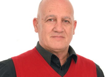 “Desde la agrupación de Zubía se tuvo una postura muy centralista, sin mirar al interior del país, en lo personal me sentí desplazado”