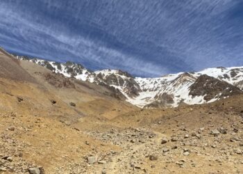 Viaje al corazón de los Andes, donde sucedió la mayor historia de supervivencia de todos los tiempos.
