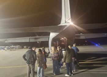 La Fuerza Aérea Uruguaya realiza misión crítica de traslado de órganos desde Colonia