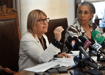 “Exhortamos a toda la ciudadanía que revise su carnet de vacunas, que se acerque a todos los puestos de vacunación, el sarampión es una enfermedad grave”