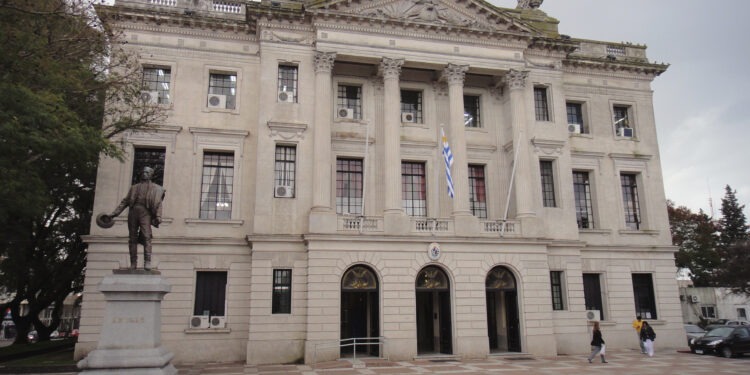 La Justicia le da la razón a la Intendencia y rechaza la demanda millonaria de Arocena