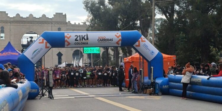 Colonia del Sacramento estrenó su Media Maratón Internacional con más de 1.700 corredores