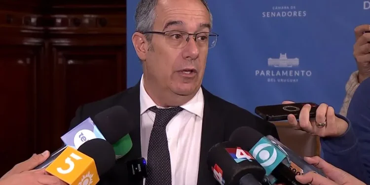 El gobierno admite que no alcanzará la meta del 6+1% para educación y reabre un viejo debate sobre el financiamiento del sector