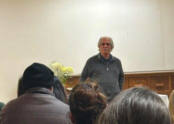 Ignacio Martínez participó en actividades de promoción de la lectura en Colonia