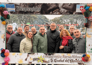 Nueva Helvecia volvió a convertirse en la capital del chocolate con una fiesta que reunió a miles de visitantes